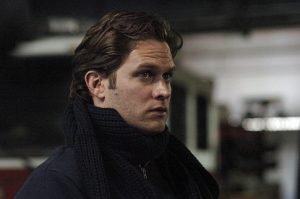 Спаси меня 1 Сезон (2004)